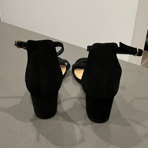 TOP Moda Black Ankle Strap Heels - Picture 3 of 4